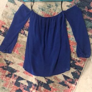 Strapless Blouse with Sleeves